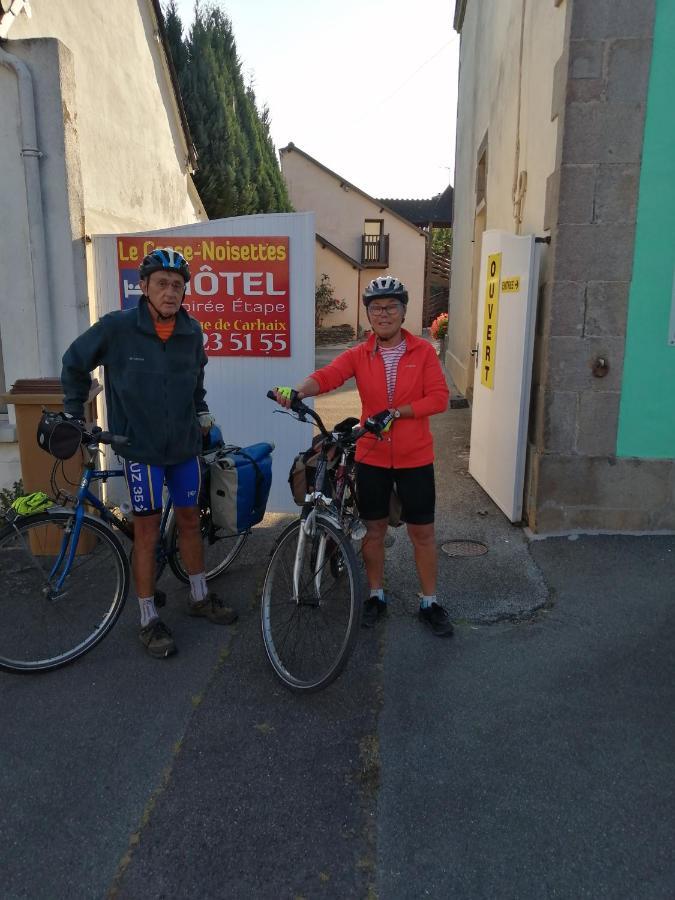 Le Casse Noisettes Hotel Gourin Exterior photo